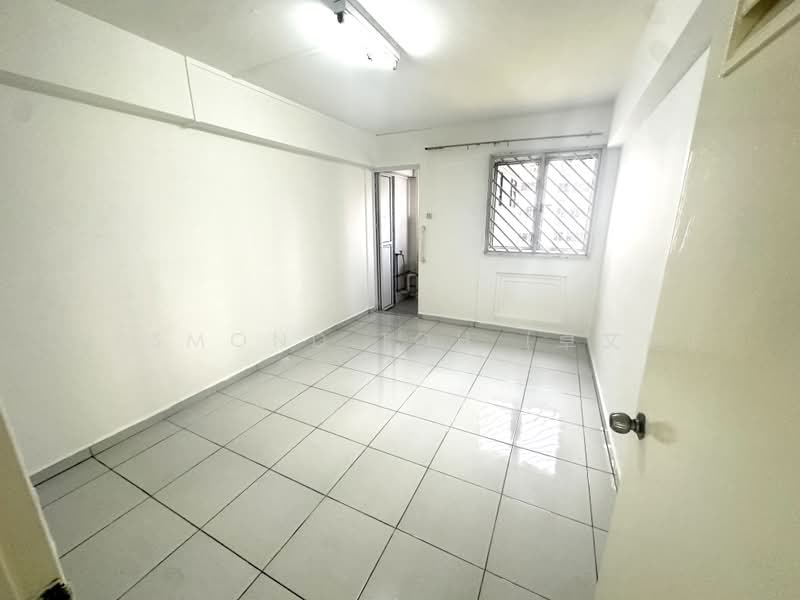 428 Bedok North Road, 428 Bedok North Road, 3 Bedrooms, 990 sqft, HDB Flat For Sale, by Desmond Toh (卓文财), 500221850 - Interior - PropertyGuru.com.sg