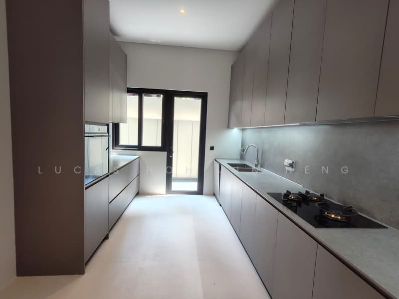 Hillcrest road, HIllcrest Road, Tanglin / Holland / Bukit Timah, 5 Bedrooms, 6,700 sqft, Semi-Detached House For Sale, by Lucas Hoh Jin Heng, 500221871 - Kitchen - PropertyGuru.com.sg