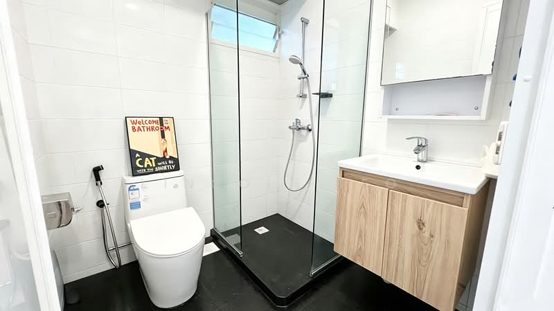 80B Telok Blangah Street 31, 80B Telok Blangah Street 31, 2 Bedrooms, 721 sqft, HDB Flat For Sale, by Lincoln Teo, 500221878 - Bathroom - PropertyGuru.com.sg