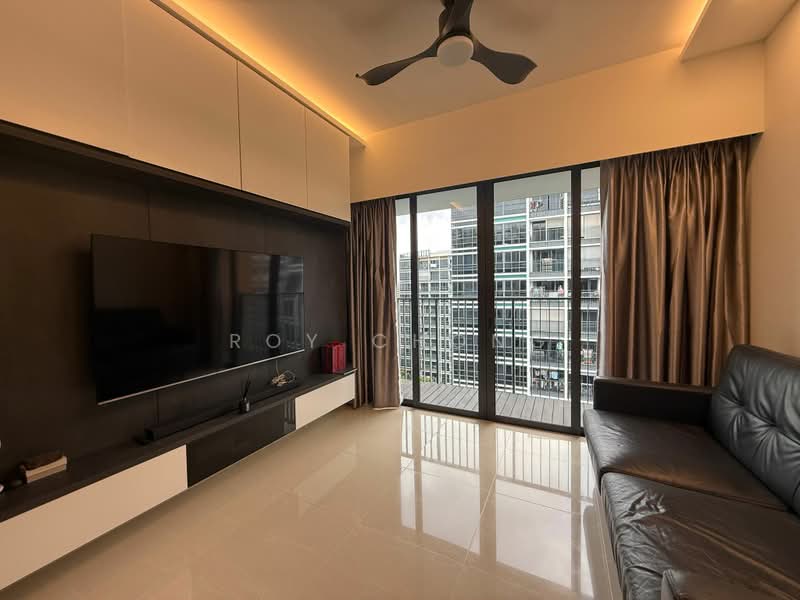 Coco Palms, 21 Pasir Ris Grove, 3 Bedrooms, 904 sqft, Condominium For Rent, by Roy Chong, 500221885 - Living Room - PropertyGuru.com.sg
