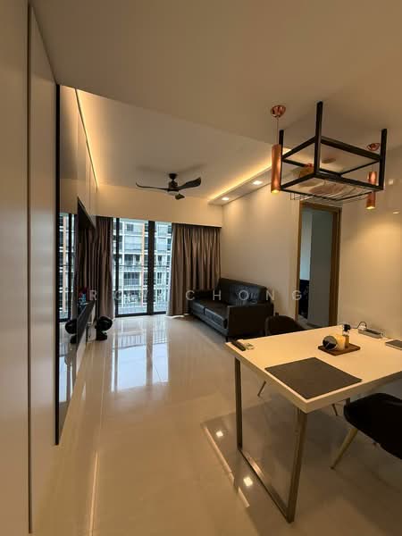 Coco Palms, 21 Pasir Ris Grove, 3 Bedrooms, 904 sqft, Condominium For Rent, by Roy Chong, 500221885 - Living Room - PropertyGuru.com.sg