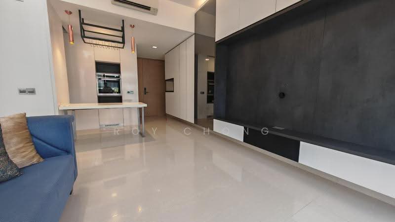 Coco Palms, 21 Pasir Ris Grove, Pasir Ris / Tampines, 3 Bedrooms, 904 sqft, Condominium For Rent, by Roy Chong, 500221885 - Living Room - PropertyGuru.com.sg