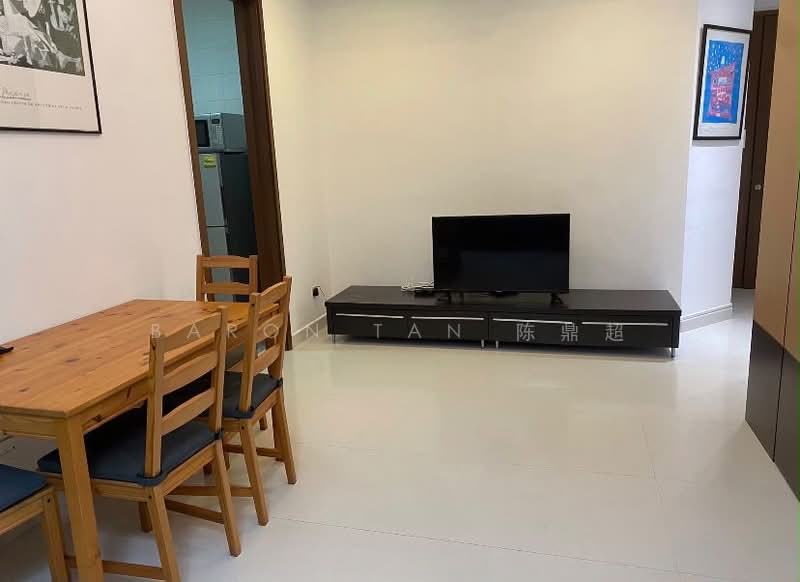 Mandale Heights, 45 Mandalay Road, 2 Bedrooms, 764 sqft, Apartment For Rent, by Baron Tan 陈鼎超, 500221888 - Living Room - PropertyGuru.com.sg