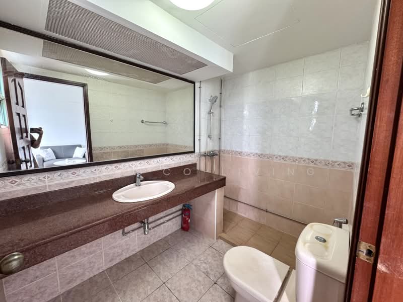 Ballota Park Condo, 162 Mariam Way, Room Rental, 120 sqft, Condominium For Rent, by Asia Coliving, 500221889 - R1 Bathroom - PropertyGuru.com.sg