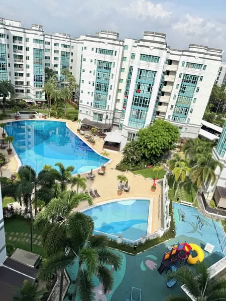 Ballota Park Condo, 162 Mariam Way, Room Rental, 120 sqft, Condominium For Rent, by Asia Coliving, 500221889 - Pool - PropertyGuru.com.sg