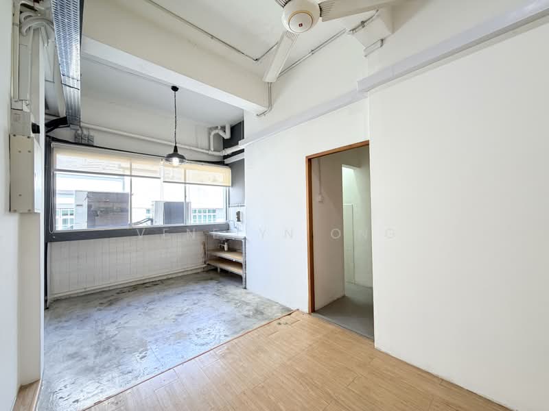 King George's Building, 320-352 King George's Avenue, 1,600 sqft, Light Industrial (B1) For Rent, by Venelyn Ong, 500221890 - Kitchen - CommercialGuru.com.sg