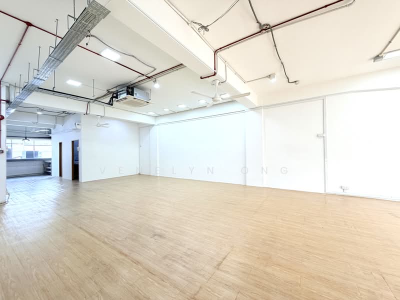 King George's Building, 320-352 King George's Avenue, 1,600 sqft, Light Industrial (B1) For Rent, by Venelyn Ong, 500221890 - Interior - CommercialGuru.com.sg