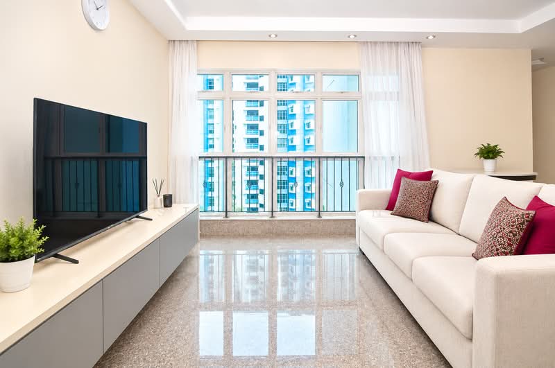 392 Bukit Batok West Avenue 5, 392 Bukit Batok West Avenue 5, 3 Bedrooms, 990 sqft, HDB Flat For Sale, by Steven Lin, 500221896 - Living Room - PropertyGuru.com.sg