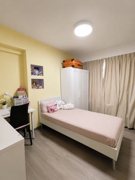 165B Yung Kuang Court, 165B Yung Kuang Road, 3 Bedrooms, 1,001 sqft, HDB Flat For Sale, by Lawrence Quek, 500221904 - Bedroom - PropertyGuru.com.sg