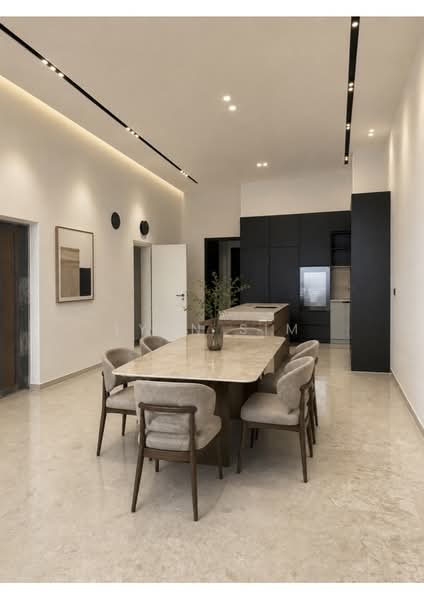 Huge TOP Ready Terrace at Hillview photo 2