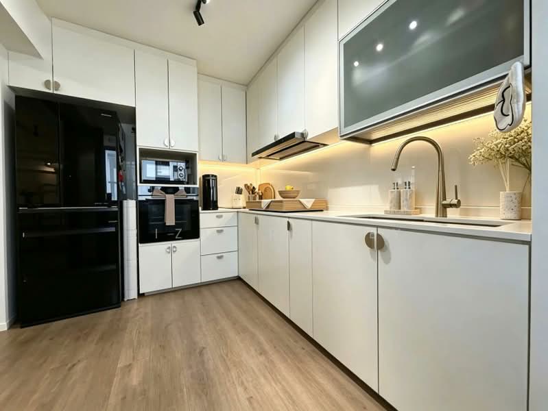 608C Tampines North Drive 1, 608C Tampines North Drive 1, 3 Bedrooms, 1,001 sqft, HDB Flat For Sale, by Rizal Rosley, 500221928 - Kitchen - PropertyGuru.com.sg
