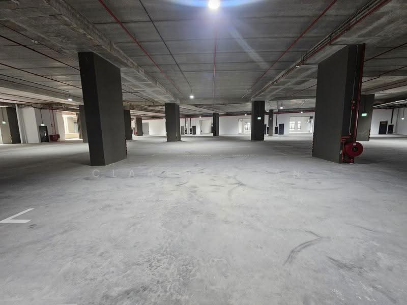 Tampines Connection, 2 Tampines North Drive 4, Pasir Ris / Tampines, 2,002 sqft, Factory / Workshop (B2) For Rent, by Clarence Tan, 500221930 - Car Park - CommercialGuru.com.sg