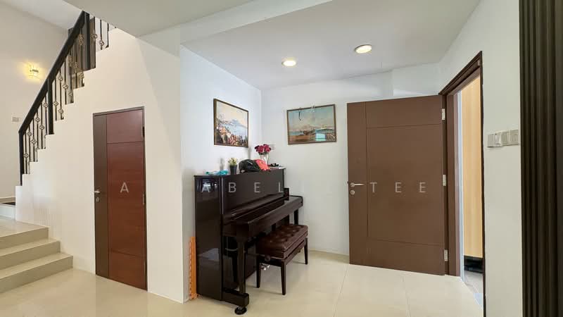 Katong Newly Renovated Corner Terrace in RCR D15!, , 5 Bedrooms, 4,200 sqft, Corner Terrace For Sale, by Annabelle Tee, 500221933 - Interior - PropertyGuru.com.sg