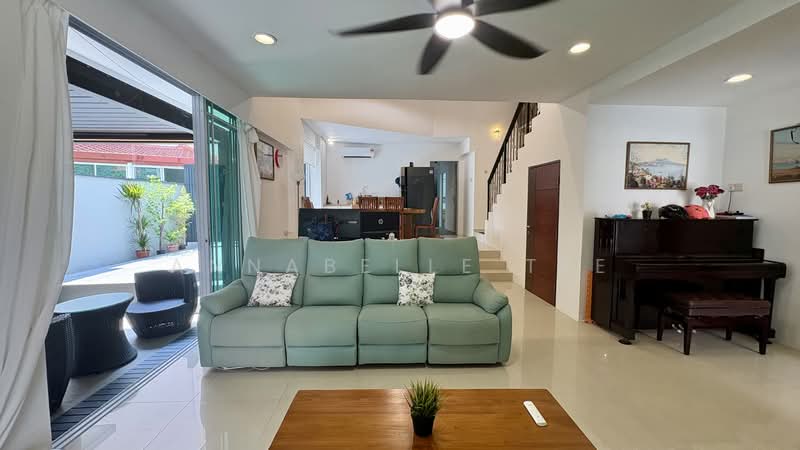 Katong Newly Renovated Corner Terrace in RCR D15!, , 5 Bedrooms, 4,200 sqft, Corner Terrace For Sale, by Annabelle Tee, 500221933 - Living Room - PropertyGuru.com.sg