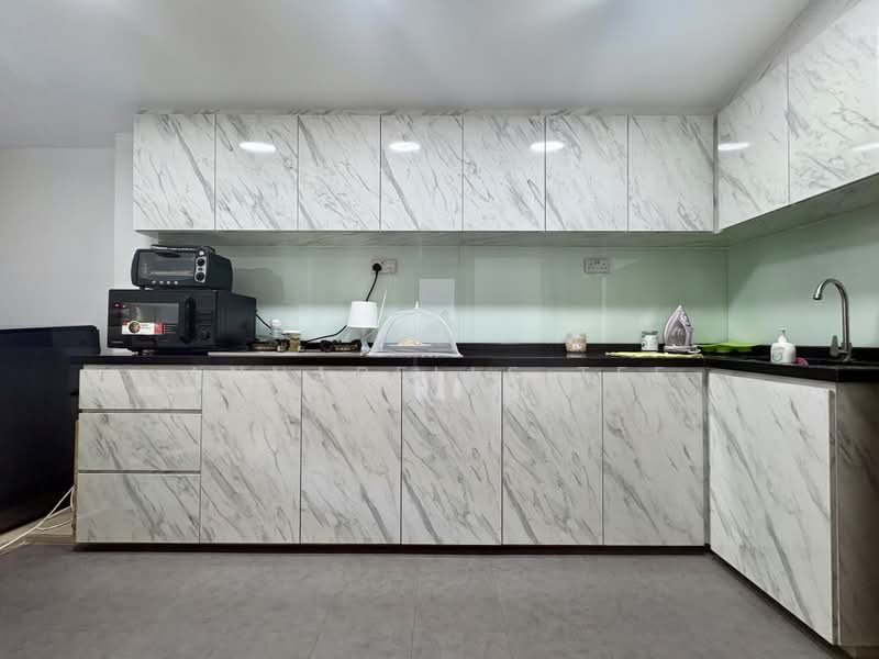 Katong Newly Renovated Corner Terrace in RCR D15!, , 5 Bedrooms, 4,200 sqft, Corner Terrace For Sale, by Annabelle Tee, 500221933 - Kitchen - PropertyGuru.com.sg