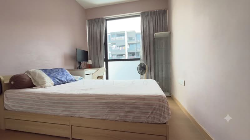Treasure at Tampines, 25 Tampines Lane, 4 Bedrooms, 1,324 sqft, Condominium For Sale, by LiLi Koh, 500221934 - Bedroom - PropertyGuru.com.sg