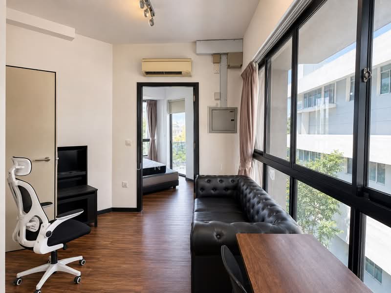 Viva Vista, 3 South Buona Vista Road, 1 Bedroom, 398 sqft, Apartment For Rent, by June Ling, 500221937 - Living Room - PropertyGuru.com.sg