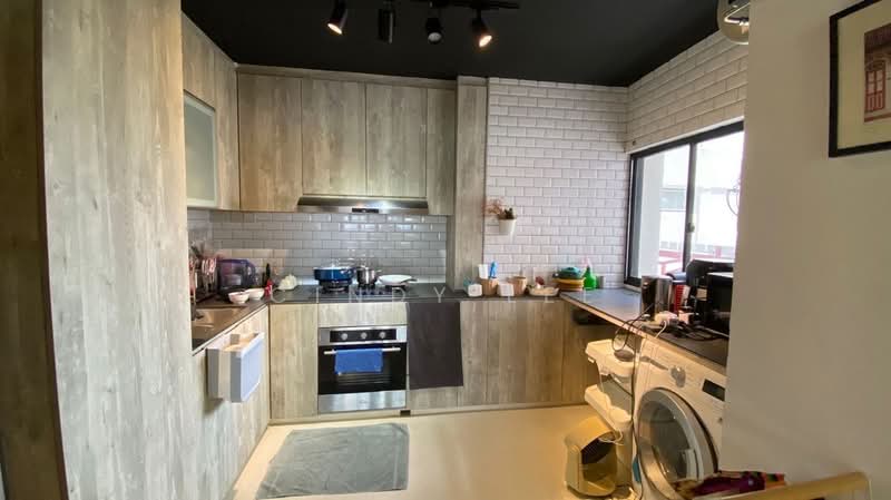 60 New Upper Changi Road, 60 New Upper Changi Road, 3 Bedrooms, 1,292 sqft, HDB Flat For Sale, by Cindy Lee, 500221940 - Kitchen - PropertyGuru.com.sg