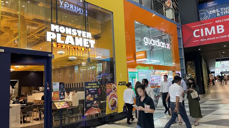 High Footfall F&B in CBD, Shenton Way / Robinson Rd / Tanjong Pagar / Raffles Place / Marina Bay, 950 sqft, Food & Beverage For Rent, by Chenise Koh, 500221952 - Exterior - CommercialGuru.com.sg