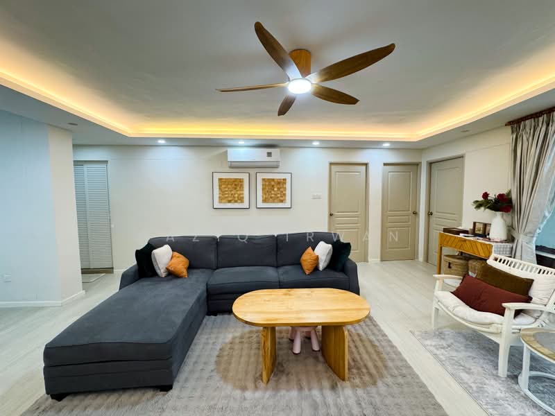 467A Admiralty Drive, 467A Admiralty Drive, 4 Bedrooms, 1,475 sqft, HDB Flat For Sale, by Haziq Irwan, 500221953 - Living Room - PropertyGuru.com.sg