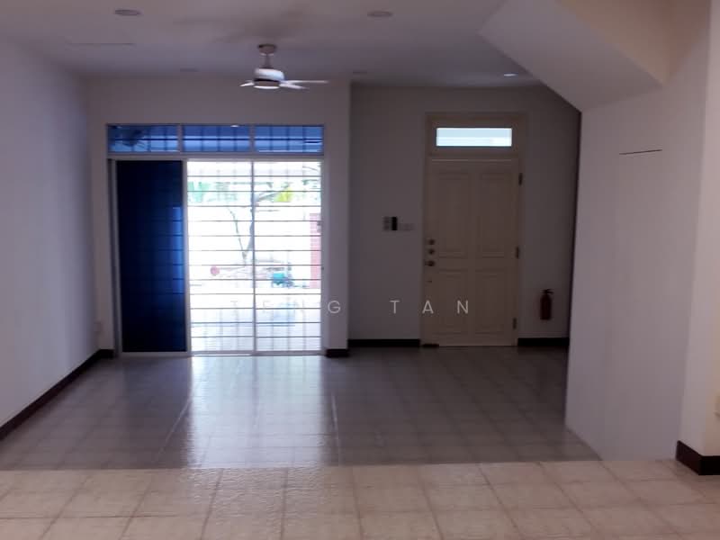 Cashew Crescent, Cashew Crescent, 4 Bedrooms, 1,799 sqft, Terraced House For Sale, by Teng Tan, 500221969 - Living Room - PropertyGuru.com.sg