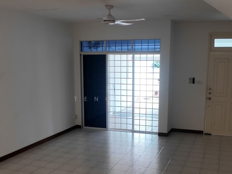 Cashew Crescent, Cashew Crescent, 4 Bedrooms, 1,799 sqft, Terraced House For Sale, by Teng Tan, 500221969 - Living Room - PropertyGuru.com.sg