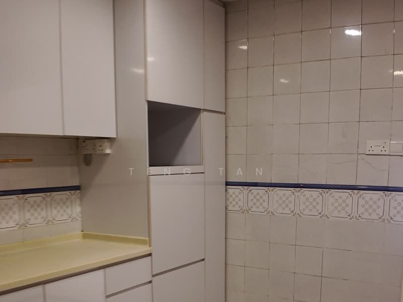 Cashew Crescent, Cashew Crescent, 4 Bedrooms, 1,799 sqft, Terraced House For Sale, by Teng Tan, 500221969 - Kitchen - PropertyGuru.com.sg