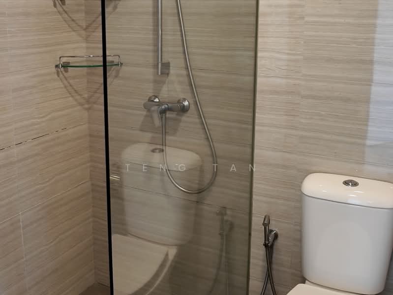 Cashew Crescent, Cashew Crescent, 4 Bedrooms, 1,799 sqft, Terraced House For Sale, by Teng Tan, 500221969 - Bathroom - PropertyGuru.com.sg