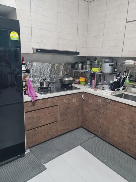 172 Hougang Avenue 1, 172 Hougang Avenue 1, Room Rental, 150 sqft, HDB Flat For Rent, by Clayton Ong, 500221974 - Kitchen - PropertyGuru.com.sg