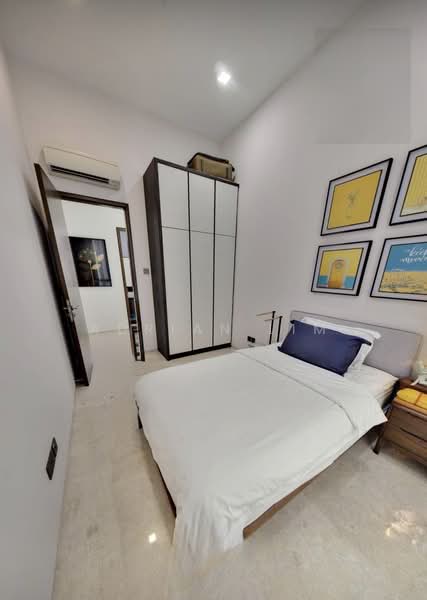 Seletar Hill Estate, Kasai Road, 7 Bedrooms, 8,078 sqft, Detached House For Sale, by Adrian Lim, 500221978 - Bedroom - PropertyGuru.com.sg