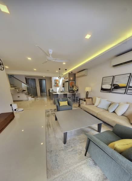 Seletar Hill Estate, Kasai Road, 7 Bedrooms, 8,078 sqft, Detached House For Sale, by Adrian Lim, 500221978 - Living Room - PropertyGuru.com.sg