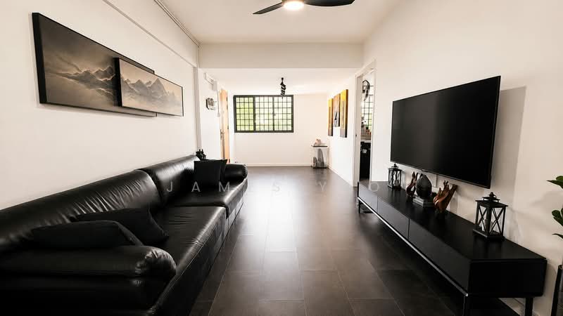 181 Ang Mo Kio Avenue 5, 181 Ang Mo Kio Avenue 5, 2 Bedrooms, 883 sqft, HDB Flat For Sale, by James Yeo, 500221995 - Living Room - PropertyGuru.com.sg