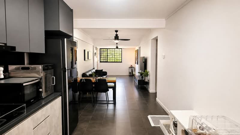181 Ang Mo Kio Avenue 5, 181 Ang Mo Kio Avenue 5, 2 Bedrooms, 883 sqft, HDB Flat For Sale, by James Yeo, 500221995 - Kitchen - PropertyGuru.com.sg