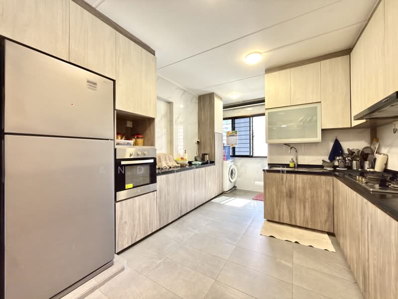 484 Pasir Ris Drive 4, 484 Pasir Ris Drive 4, 3 Bedrooms, 1,119 sqft, HDB Flat For Sale, by Andreas Tan, 500222001 - Kitchen - PropertyGuru.com.sg