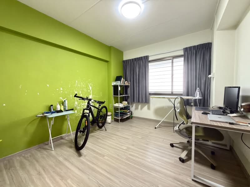 484 Pasir Ris Drive 4, 484 Pasir Ris Drive 4, 3 Bedrooms, 1,119 sqft, HDB Flat For Sale, by Andreas Tan, 500222001 - Study - PropertyGuru.com.sg