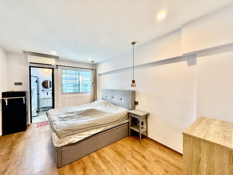 335 Serangoon Avenue 3, 335 Serangoon Avenue 3, 3 Bedrooms, 1,119 sqft, HDB Flat For Sale, by Kelvin Tan, 500222017 - Bedroom - PropertyGuru.com.sg