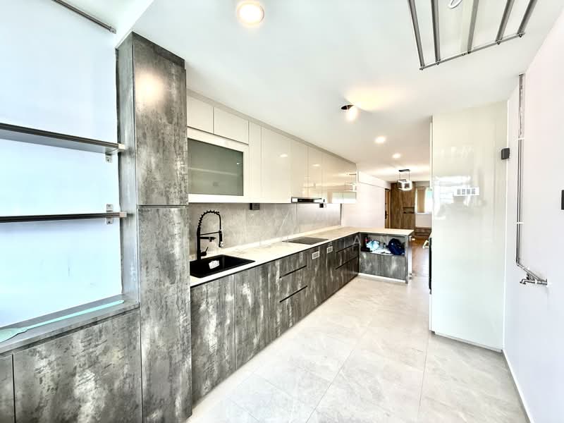 335 Serangoon Avenue 3, 335 Serangoon Avenue 3, 3 Bedrooms, 1,119 sqft, HDB Flat For Sale, by Kelvin Tan, 500222017 - Kitchen - PropertyGuru.com.sg