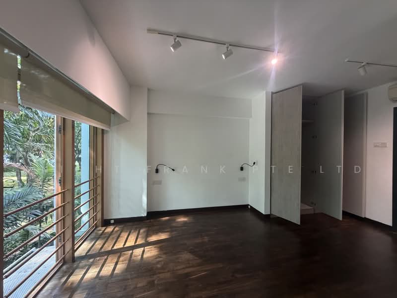 Cavenagh Fortuna, 91 Cavenagh Road, 2 Bedrooms, 1,119 sqft, Condominium For Rent, by Evelyn Chen, 500222019 - Junior Masterbedroom - PropertyGuru.com.sg
