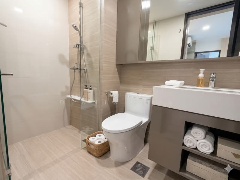 Botanique at Bartley, 235 Upper Paya Lebar Road, 2 Bedrooms, 721 sqft, Condominium For Sale, by Dennis Chua, 500222023 - Bathroom w Windows - PropertyGuru.com.sg