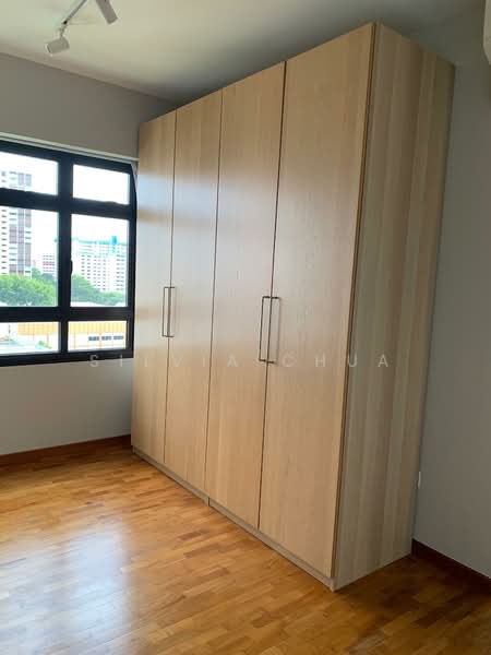 220B Bedok Central, 220B Bedok Central, 3 Bedrooms, 925 sqft, HDB Flat For Sale, by Silvia Chua, 500222025 - Bedroom - PropertyGuru.com.sg