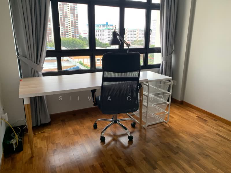 220B Bedok Central, 220B Bedok Central, 3 Bedrooms, 925 sqft, HDB Flat For Sale, by Silvia Chua, 500222025 - Study - PropertyGuru.com.sg