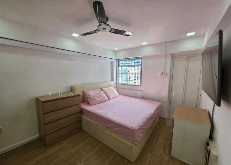 121 Paya Lebar Way, 121 Paya Lebar Way, 3 Bedrooms, 980 sqft, HDB Flat For Sale, by Rusydi Yusoff, 500222029 - Bedroom - PropertyGuru.com.sg