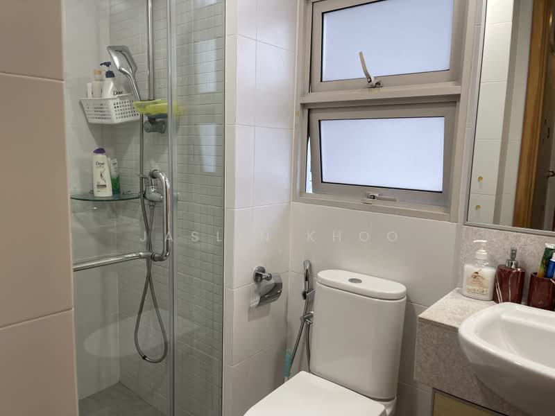 Le Crescendo, 233 Paya Lebar Road, 2 Bedrooms, 915 sqft, Condominium For Rent, by Jaslin Khoo, 500222039 - Bathroom - PropertyGuru.com.sg