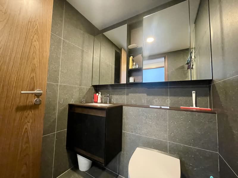 Le Crescendo, 233 Paya Lebar Road, 2 Bedrooms, 915 sqft, Condominium For Rent, by Jaslin Khoo, 500222039 - Bathroom - PropertyGuru.com.sg