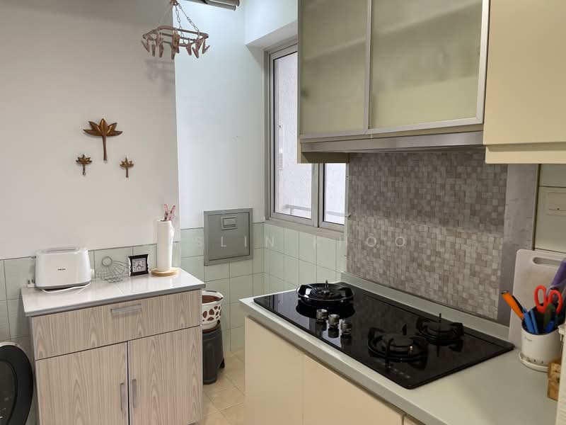 Le Crescendo, 233 Paya Lebar Road, 2 Bedrooms, 915 sqft, Condominium For Rent, by Jaslin Khoo, 500222039 - Kitchen - PropertyGuru.com.sg