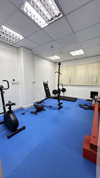 Goldhill Shopping Centre, 151 Thomson Road, 1,206 sqft, Other Retail For Rent, by Larry Yeow, 500222041 - Gym - CommercialGuru.com.sg
