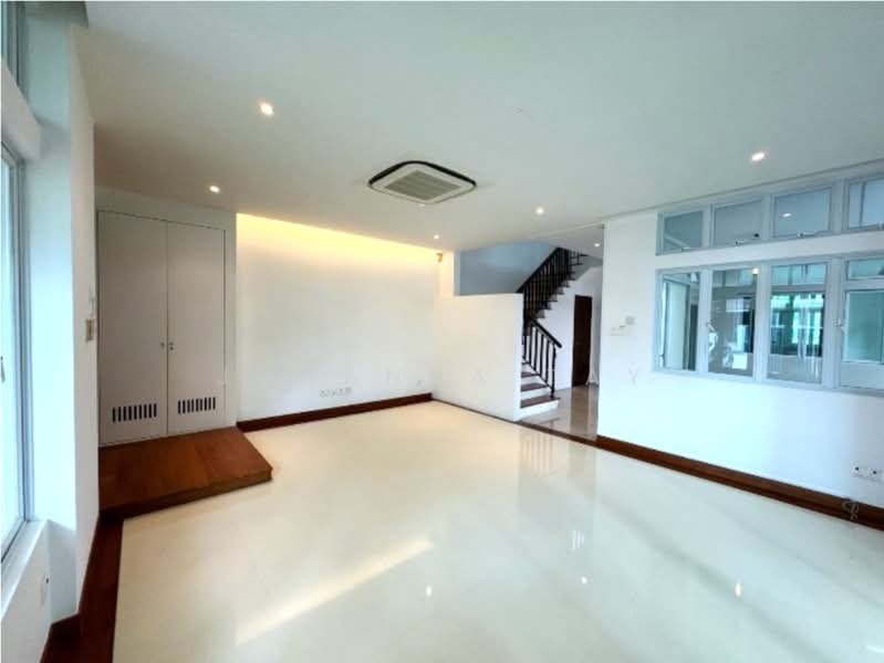 Coronation Road West, Coronation Road West, Tanglin / Holland / Bukit Timah, 10+ Bedrooms, 15,658 sqft, Detached House For Sale, by Johanna Tay, 500222052 - Living Space - PropertyGuru.com.sg