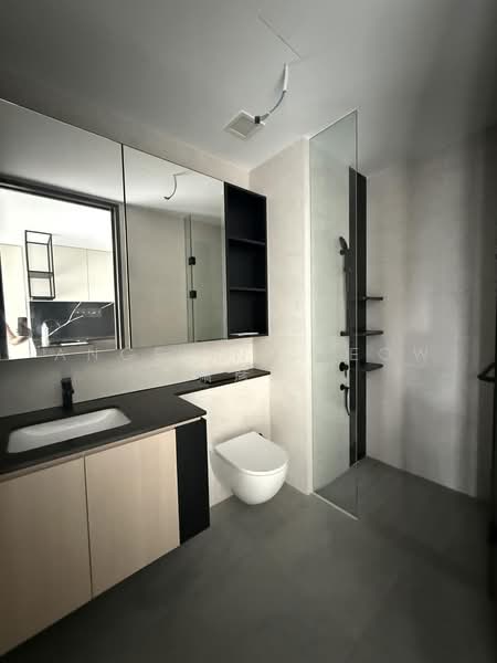 Jervois Mansion, 4 Jervois Close, 2 Bedrooms, 678 sqft, Condominium For Rent, by Angeline Seow 萧彦萍, 500222056 - Bathroom - PropertyGuru.com.sg