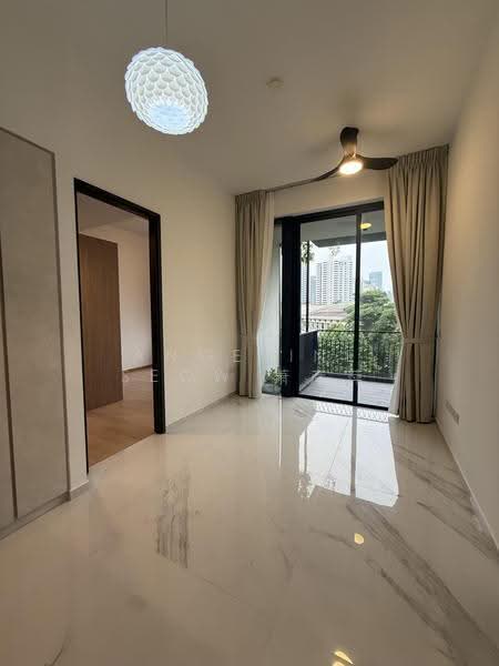 Jervois Mansion, 4 Jervois Close, Tanglin / Holland / Bukit Timah, 2 Bedrooms, 678 sqft, Condominium For Rent, by Angeline Seow 萧彦萍, 500222056 - Living - PropertyGuru.com.sg