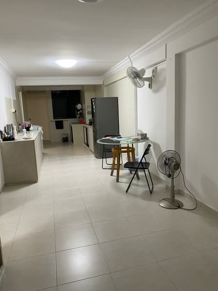 118 Lorong 1 Toa Payoh, 118 Lorong 1 Toa Payoh, Room Rental, 150 sqft, HDB Flat For Rent, by Benson Tan, 500222060 - Kitchen - PropertyGuru.com.sg